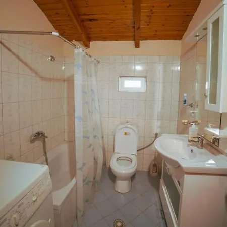 Appartement Cozy Loft Big Balcony Comfort Near Sarande Dermish